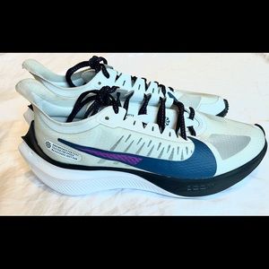 Nike Zoom Gravity